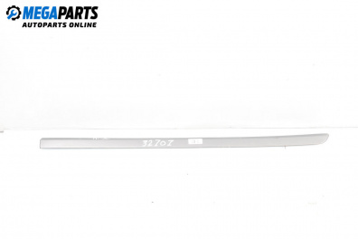 Лайсна за Volvo V50 Estate (12.2003 - 12.2012), комби, позиция: предна, лява