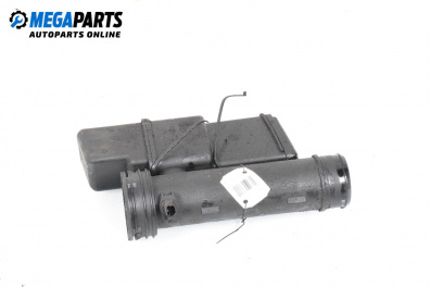 Въздуховод за Mercedes-Benz E-Class Sedan (W211) (03.2002 - 03.2009) E 270 CDI (211.016), 177 к.с.