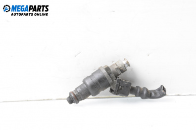 Дюза бензин за Mercedes-Benz C-Class Sedan (W202) (03.1993 - 05.2000) C 200 (202.020), 136 к.с.