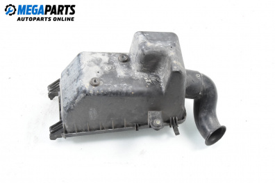 Филтърна кутия за Toyota RAV4 II SUV (06.2000 - 11.2005) 2.0 D-4D 4WD