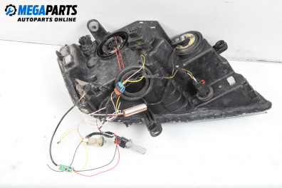 Фар за Dodge Avenger Sedan (06.2007 - 12.2014), седан, позиция: лява