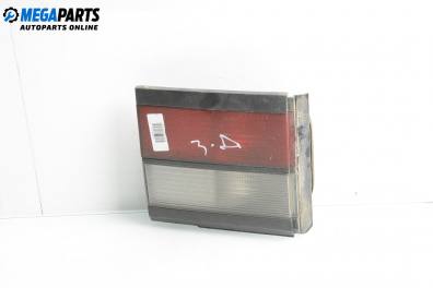 Вътрешен стоп за Volkswagen Passat II Variant B3, B4 (02.1988 - 06.1997), комби, позиция: дясна