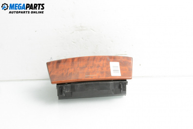 Пепелник за Mercedes-Benz C-Class Estate (S203) (03.2001 - 08.2007)