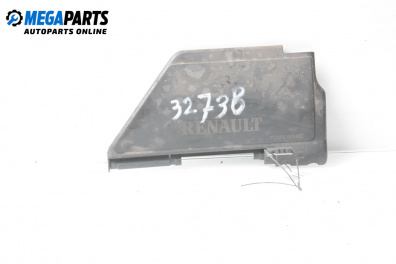 Пластмасов капак за Renault Clio II Hatchback (09.1998 - 09.2005), 4+1 вр., хечбек