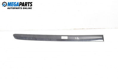 Външни лайсни за Volkswagen Touran Minivan I (02.2003 - 05.2010), миниван, позиция: задна