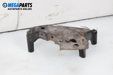 Лапа двигател за Volkswagen Touran Minivan I (02.2003 - 05.2010) 1.9 TDI, 105 к.с., № 03G199207F