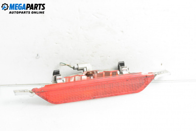 Трети стоп за Toyota Corolla E12 Hatchback (11.2001 - 02.2007), хечбек