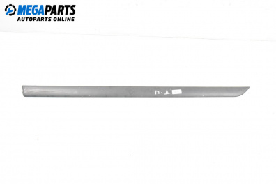 Външни лайсни за Ford Focus I Hatchback (10.1998 - 12.2007), хечбек, позиция: дясна