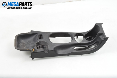 Централна конзола за Hyundai Santa Fe I SUV (11.2000 - 03.2006)