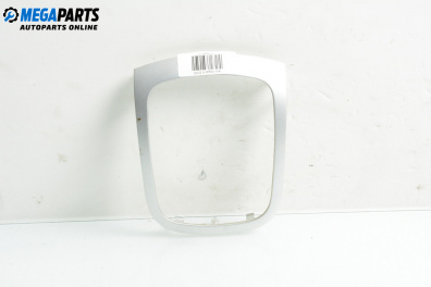 Интериорна лайсна за Renault Megane III Hatchback (11.2008 - 12.2015), 4+1 вр., хечбек