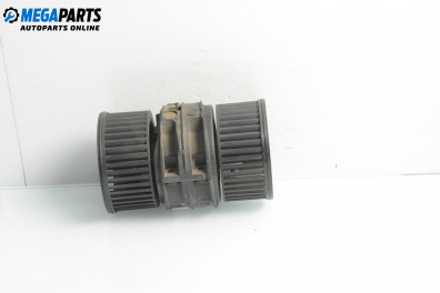 Вентилатор парно за Renault Megane III Hatchback (11.2008 - 12.2015)