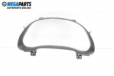 Интериорна пластмаса километраж за Lexus IS II Sedan (10.2005 - 04.2013), 4+1 вр., седан