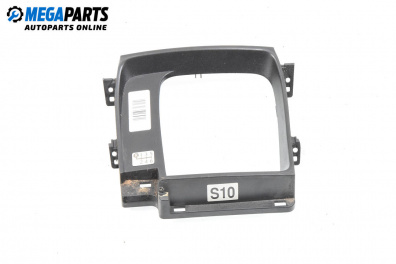 Централна конзола за Lexus IS II Sedan (10.2005 - 04.2013)