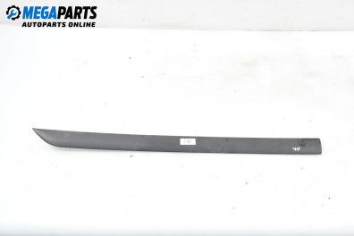 Лайсна за Ford Focus I Hatchback (10.1998 - 12.2007), хечбек, позиция: предна, лява