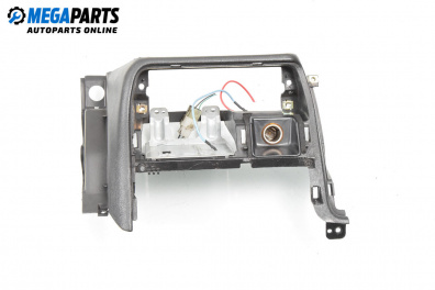 Централна конзола за Opel Frontera A Sport SUV (03.1992 - 10.1998)