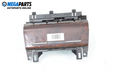 Пепелник за Audi A4 Avant B6 (04.2001 - 12.2004)