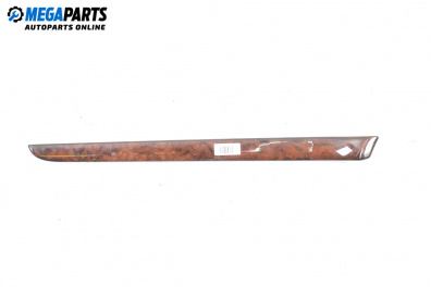 Интериорна лайсна за Audi A4 Avant B6 (04.2001 - 12.2004), 4+1 вр., комби