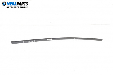 Лайсна за Audi A4 Avant B6 (04.2001 - 12.2004), комби, позиция: предна, дясна