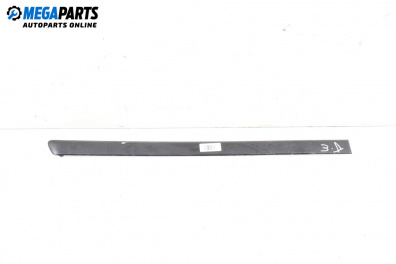 Външни лайсни за Audi A4 Avant B6 (04.2001 - 12.2004), комби, позиция: дясна