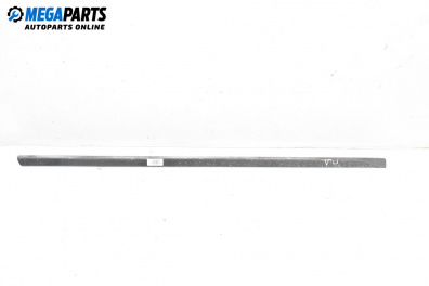 Външни лайсни за Citroen C2 Hatchback (09.2003 - 09.2017), хечбек, позиция: предна