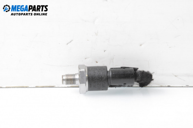 Датчик за налягане на горивото за Mercedes-Benz S-Class Sedan (W220, V220) (10.1998 - 08.2005)