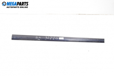 Външни лайсни за Mercedes-Benz C-Class Estate (S203) (03.2001 - 08.2007), комби, позиция: предна