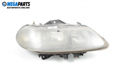 Фар за Renault Laguna I Grandtour (09.1995 - 03.2001), комби, позиция: дясна