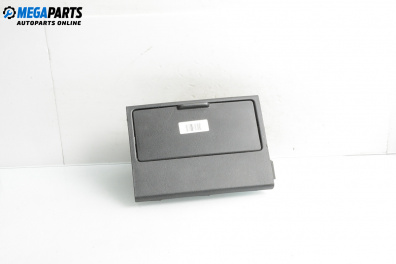 Поставка за чаши за Mazda 5 Minivan I (02.2005 - 12.2010)