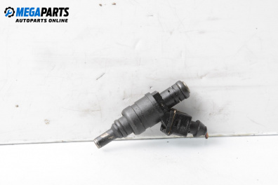 Дюза бензин за BMW 5 Series E60 Sedan E60 (07.2003 - 03.2010) 520 i, 170 к.с.