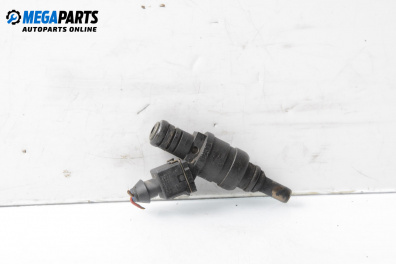 Дюза бензин за BMW 5 Series E60 Sedan E60 (07.2003 - 03.2010) 520 i, 170 к.с.