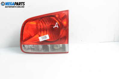 Вътрешен стоп за Volkswagen Touareg SUV I (10.2002 - 01.2013), джип, позиция: дясна