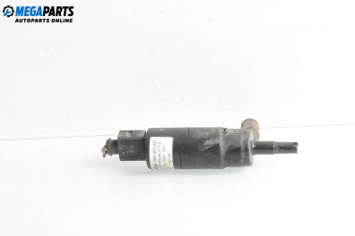 Помпичка за чистачки за Volkswagen Touareg SUV I (10.2002 - 01.2013), № 3B0955681