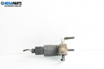 Помпичка за чистачки за Volkswagen Touareg SUV I (10.2002 - 01.2013)