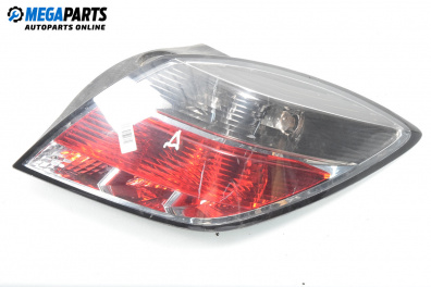 Стоп за Opel Astra H GTC (03.2005 - 10.2010), хечбек, позиция: дясна