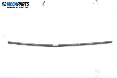 Външни лайсни за Opel Astra H GTC (03.2005 - 10.2010), хечбек, позиция: дясна