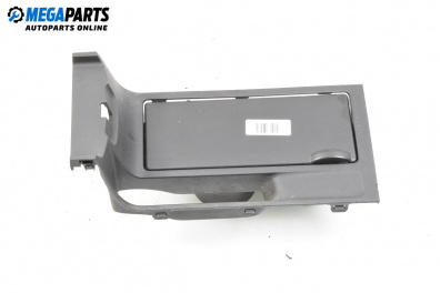 Поставка за чаши за Mazda 3 Hatchback I (10.2003 - 12.2009)