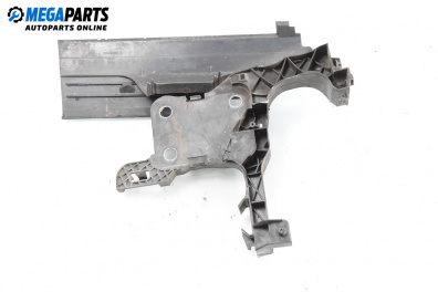 Държач броня за Renault Megane II Grandtour (08.2003 - 08.2012), комби, позиция: предна, дясна