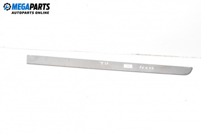 Външна лайсна врата за Renault Megane II Grandtour (08.2003 - 08.2012), комби, позиция: предна, дясна