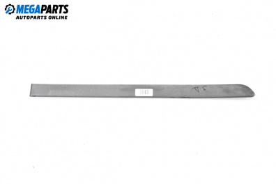 Лайсна за Skoda Octavia I Hatchback (09.1996 - 12.2010), хечбек, позиция: задна, дясна