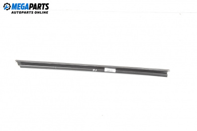 Уплътнение стъкло за Volkswagen Passat V Variant B6 (08.2005 - 11.2011), 4+1 вр., комби, позиция: задна, лява