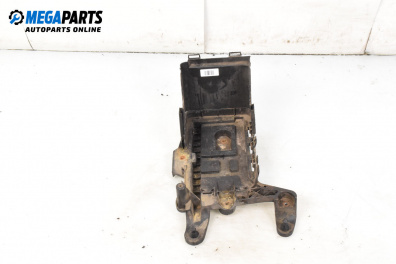 Стойка акумулатор за Volkswagen Passat V Variant B6 (08.2005 - 11.2011), 4+1 вр., комби