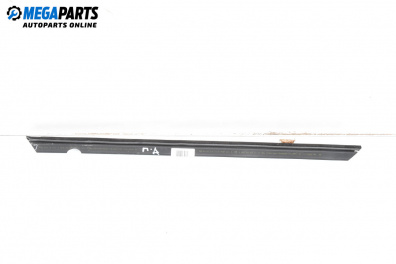 Водач стъкло за Mercedes-Benz C-Class Estate (S204) (08.2007 - 08.2014), 4+1 вр., комби, позиция: предна, дясна