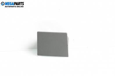 Пепелник за Mercedes-Benz CLK-Class Coupe (C209) (06.2002 - 05.2009)