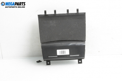 Пепелник за Audi A3 Hatchback II (05.2003 - 08.2012)