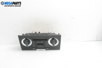 Панел климатроник за Audi A3 Hatchback II (05.2003 - 08.2012), № 8P0820043H