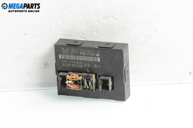 Комфорт модул за Audi A3 Hatchback II (05.2003 - 08.2012), № 8P0959433B