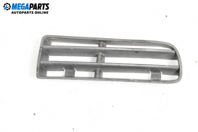 Решетка в броня за Volkswagen Golf IV Hatchback (08.1997 - 06.2005), хечбек, позиция: предна