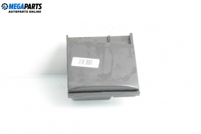 Пепелник за Volkswagen Golf IV Hatchback (08.1997 - 06.2005)