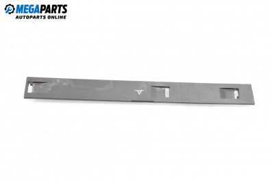 Интериорна кора за Dodge Nitro SUV (09.2006 - 12.2012), 4+1 вр., джип