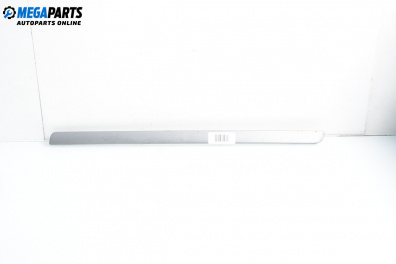 Интериорна лайсна за Volkswagen Golf V Hatchback (10.2003 - 02.2009), 4+1 вр., хечбек